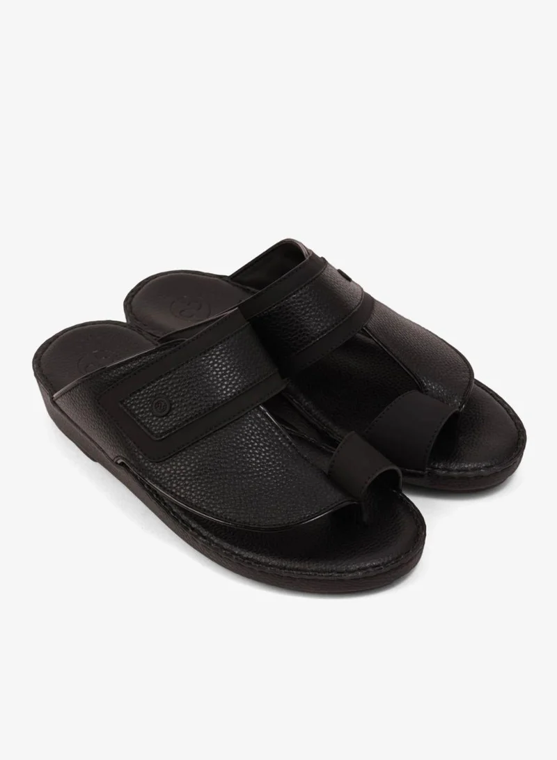 كومفورت بلس صنادل جلدية مريحة بمسند قدم مريح أسود